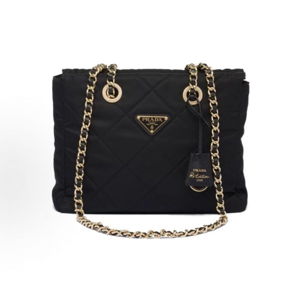 PRADA Re-Edition 1995 Chaine Metal logo diamond-patterned Tote bag, Tote bag, shopping bag, wandering bag, parachute bag, crossbody single-shoulder bag, women\'s black style